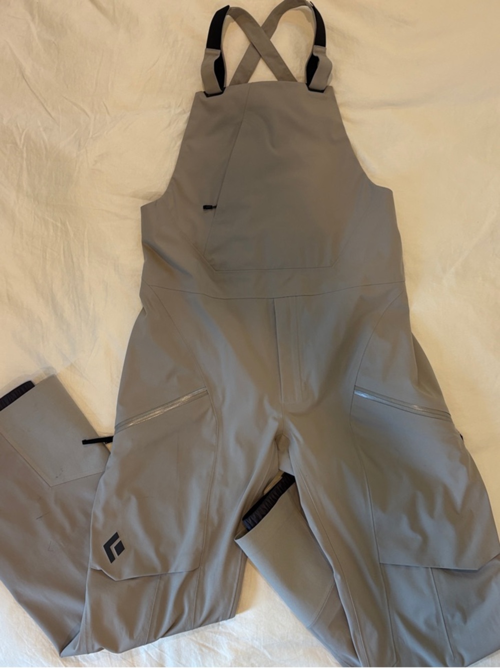 Black Diamond Gray Ski Bib Overalls with Cross-Straps Men’s Medium - Mission Bib